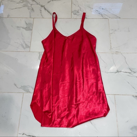 Secret Treasures Nightie Slip - Picture 1 of 5
